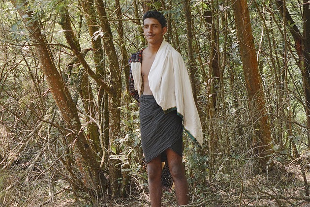 Narthirs Karthushk, the priest at Artawll Mund.